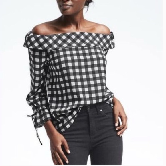 Banana Republic Off the Shoulder Gingham Top - Picture 1 of 10